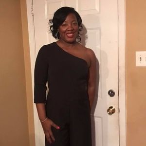 Meet your Posher, Consandra